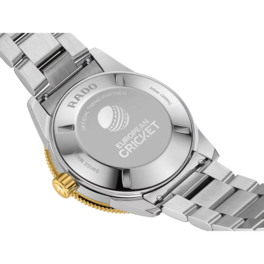 Часы Rado Captain Cook X European Cricket Special Edition R32138208 — мужские, двухцветный