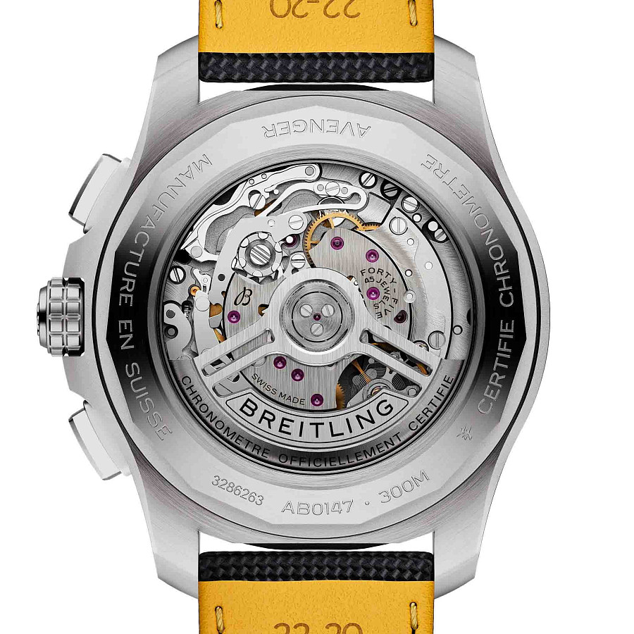 Часы Breitling Avenger B01 Chronograph 44 mm AB0147101B1X1 — кожаный, мужские