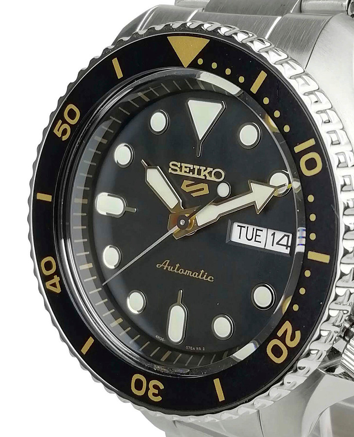 Часы Seiko 5 Sports SRPD57K1S — механические, Япония, мужские