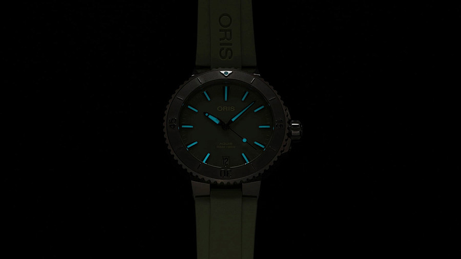 Часы Oris Aquis Date 01 733 7770 4157-07 4 18 67FC — женские, каучук