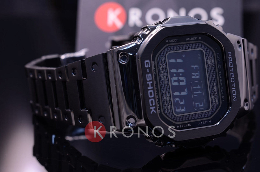 Часы Casio G-Shock GMW-B5000GD-1 — мужские, сталь с ip покрытием