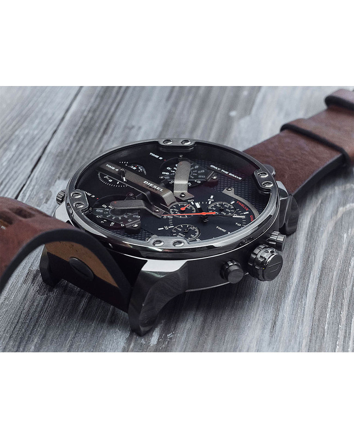 Часы Diesel Mr. Daddy DZ7314 — сталь металл, Италия