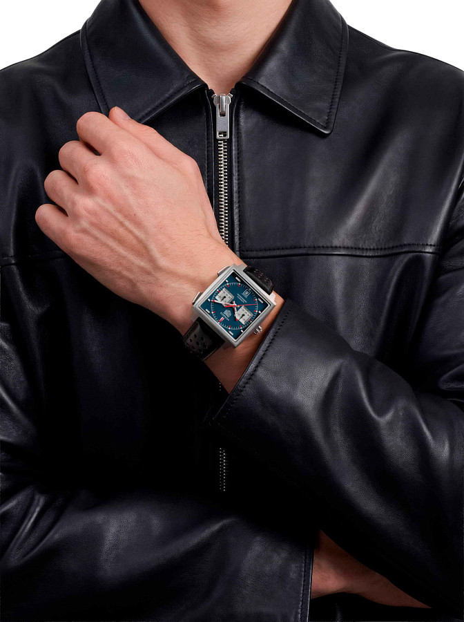 Часы TAG Heuer Monaco Chronograph CDW2181.FC8360 — Швейцария, механические