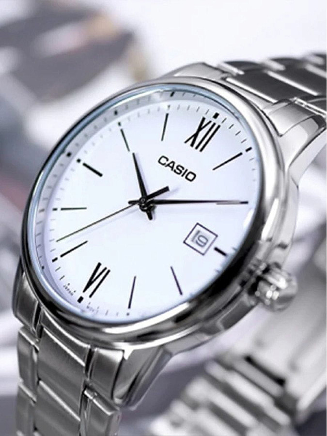 Часы Casio Collection MTP-V002D-7B3UDF (MTP-V002D-7B3) — белый, металл сталь