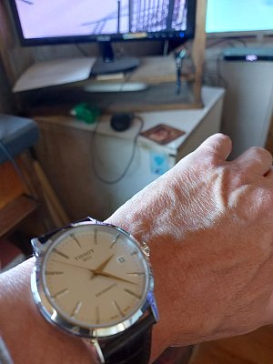 Фото покупателя: Швейцарские механические наручные часы Tissot Classic Dream Swissmatic T129.407.16.031.00