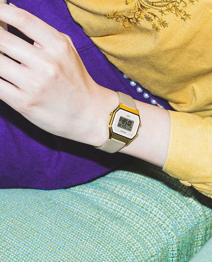 Часы Casio Vintage LA680WEGL-5DF — кварцевые, пластик