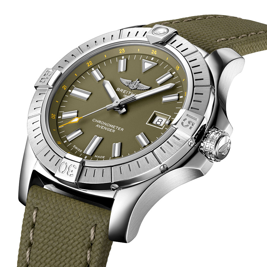 Часы Breitling Avenger Automatic 43 A17318101L1X1 — механические, металл сталь