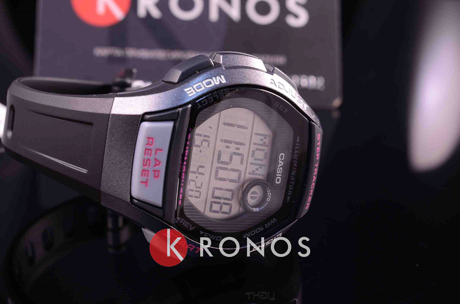 Часы Casio Collection LWS-2000H-1AVEF — кварцевые, пластик