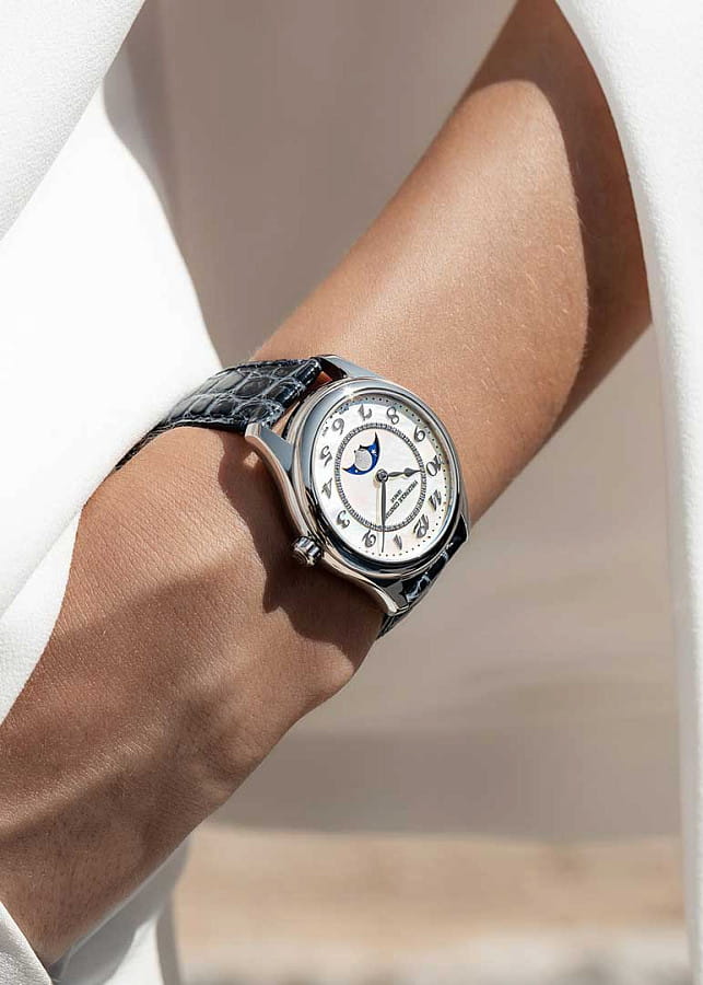 Часы Frederique Constant Classics Elegance Luna FC-331MPWD3B6 — кожаный, женские
