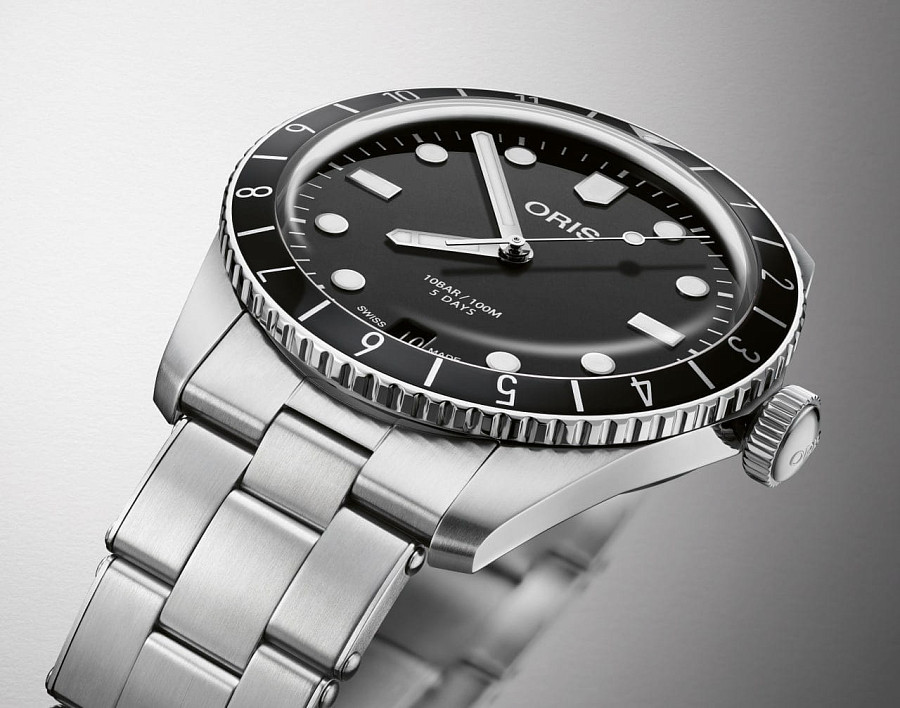 Часы Oris Divers Sixty‑Five 12h Calibre 400 01 400 7772 4054-07 8 20 18 — сталь, Швейцария