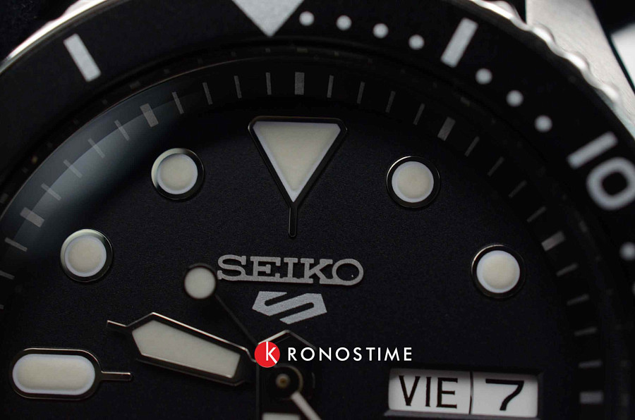 Часы Seiko Prospex SNJ028P1 — черный, металл сталь