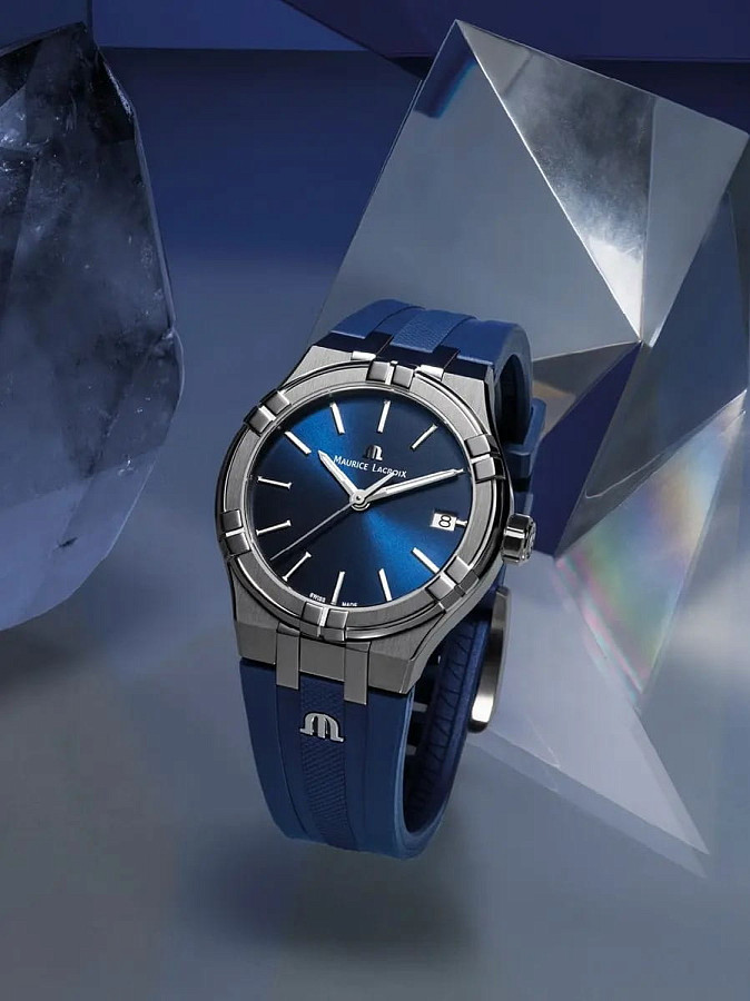 Часы Maurice Lacroix Aikon Quartz AI1106-SS000-430-4 — каучук, женские