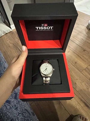 Фото покупателя: Швейцарские наручные часы Tissot PR 100 T150.210.11.031.00