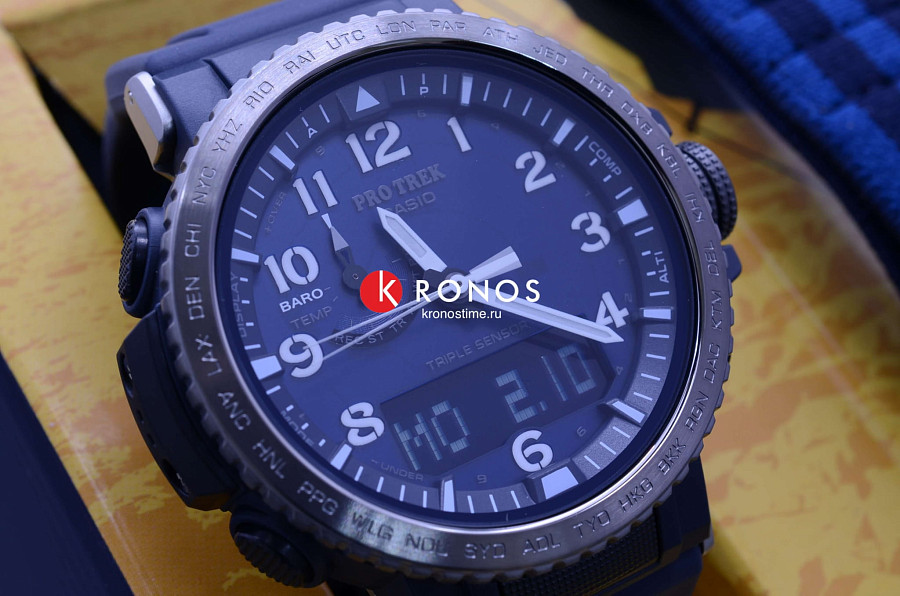 Часы Casio Pro Trek PRW-50YFE-2A — мужские, пластик