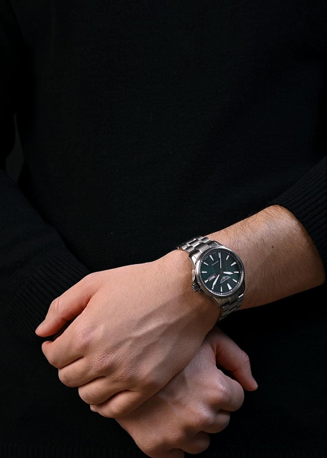 Часы Bauhaus Aviation Iron Annie 2862M4 — механические, титан
