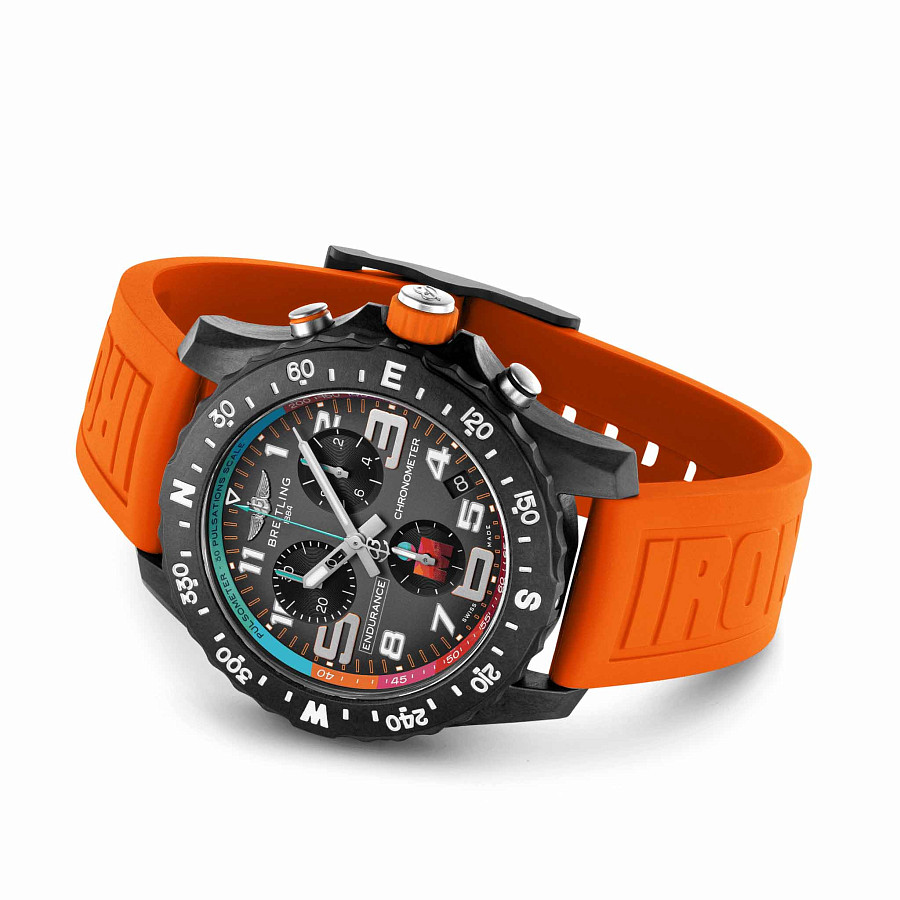 Часы Breitling Endurance Pro IRONMAN® X823101A1M1S1 70.3 World Championship — пластик, Швейцария