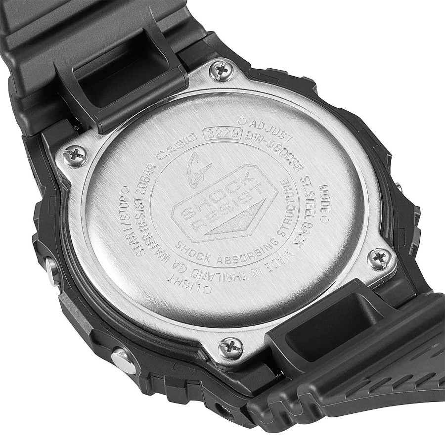 Часы Casio G-Shock DW-5600SR-1 — пластик, мужские