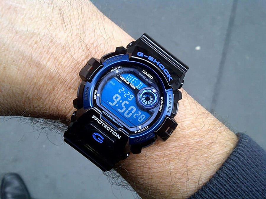 Часы Casio G-Shock G-8900A-1 — электронные, пластик алюминий металл