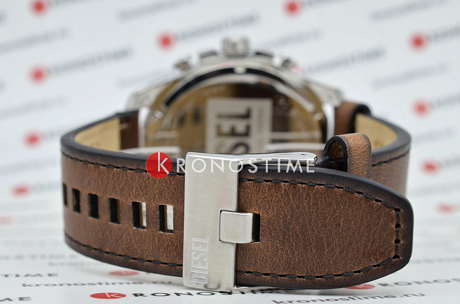 Часы Diesel Mega Chief DZ4657 — Италия, кварцевые