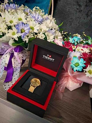 Фото покупателя: Швейцарские наручные часы Tissot Everytime Lady T143.210.33.021.00
