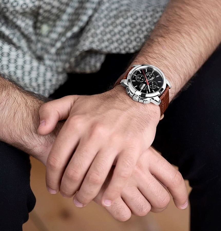 Часы Jaguar Le Chronographe J975/4 — кожаный, мужские