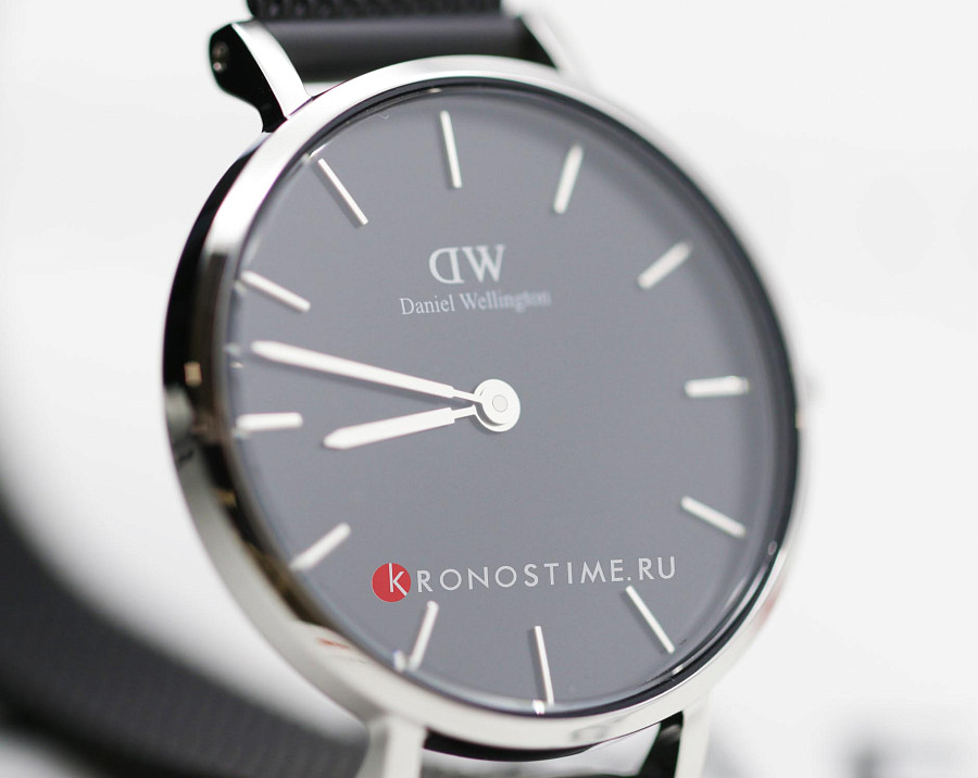 Часы Daniel Wellington Petite Ashfield DW00100246 — женские, сталь c pvd покрытием