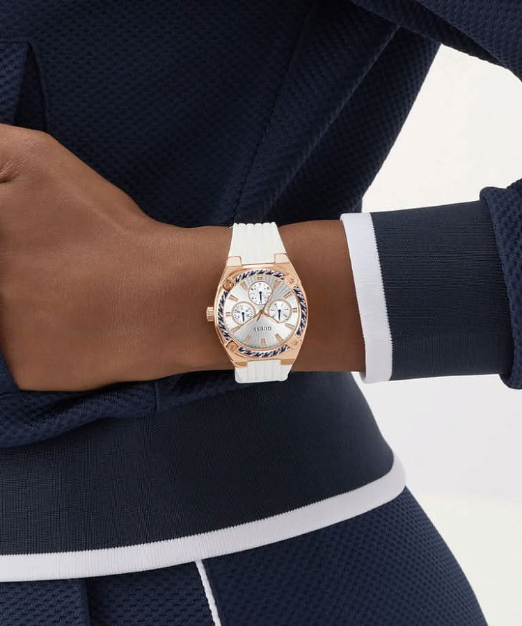Часы Guess Sport White Rose Gold Tone Analog GW1036L4 — США, кварцевые