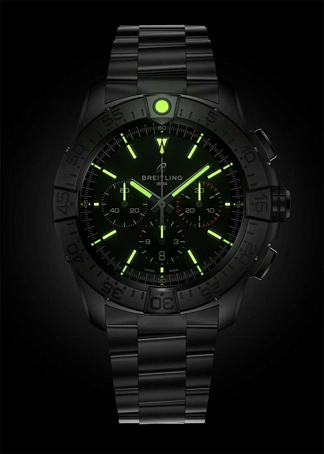 Часы Breitling Super Avenger B01 Chronograph 46 mm EB0148101B1E1 — механические, титан
