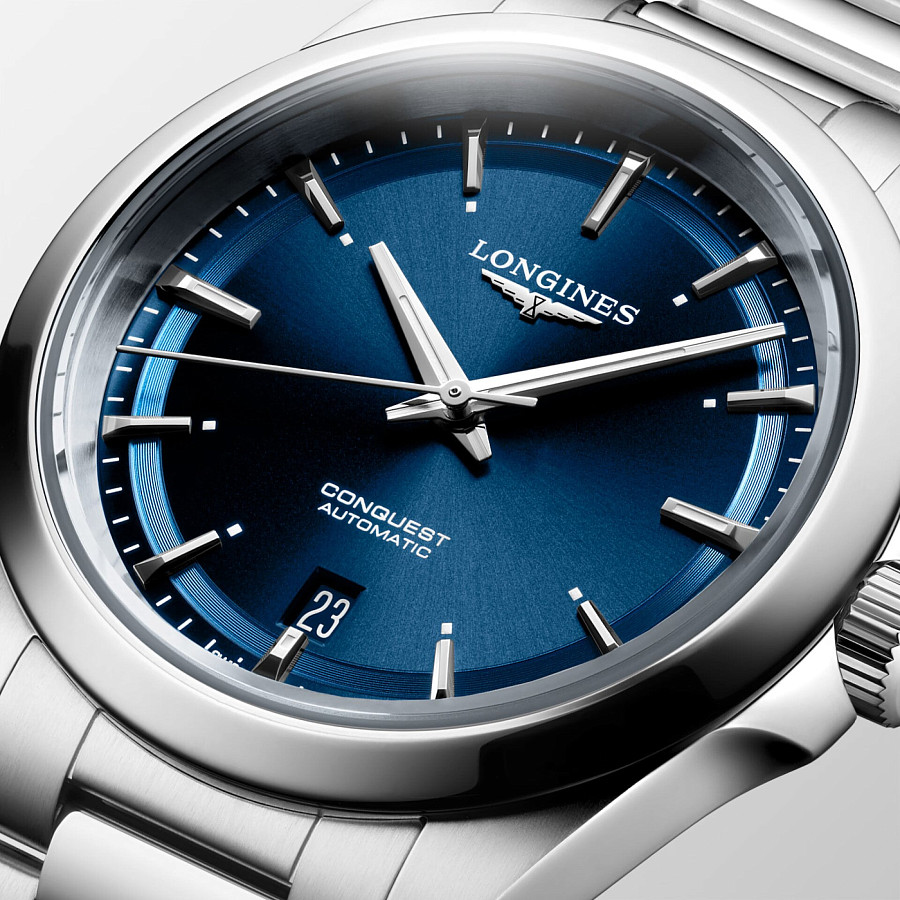 Часы Longines Conquest L3.720.4.92.6 — Швейцария, механические