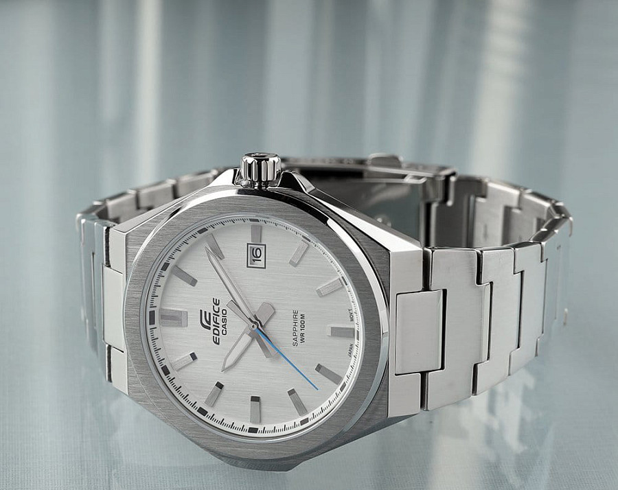 Часы Casio Edifice EFB-108D-7A — нержавеющая сталь, мужские