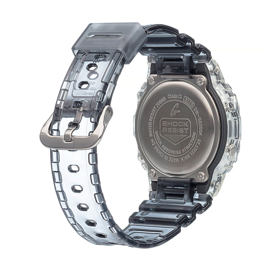 Часы Casio G-Shock DW-5600SK-1 — пластик, мужские