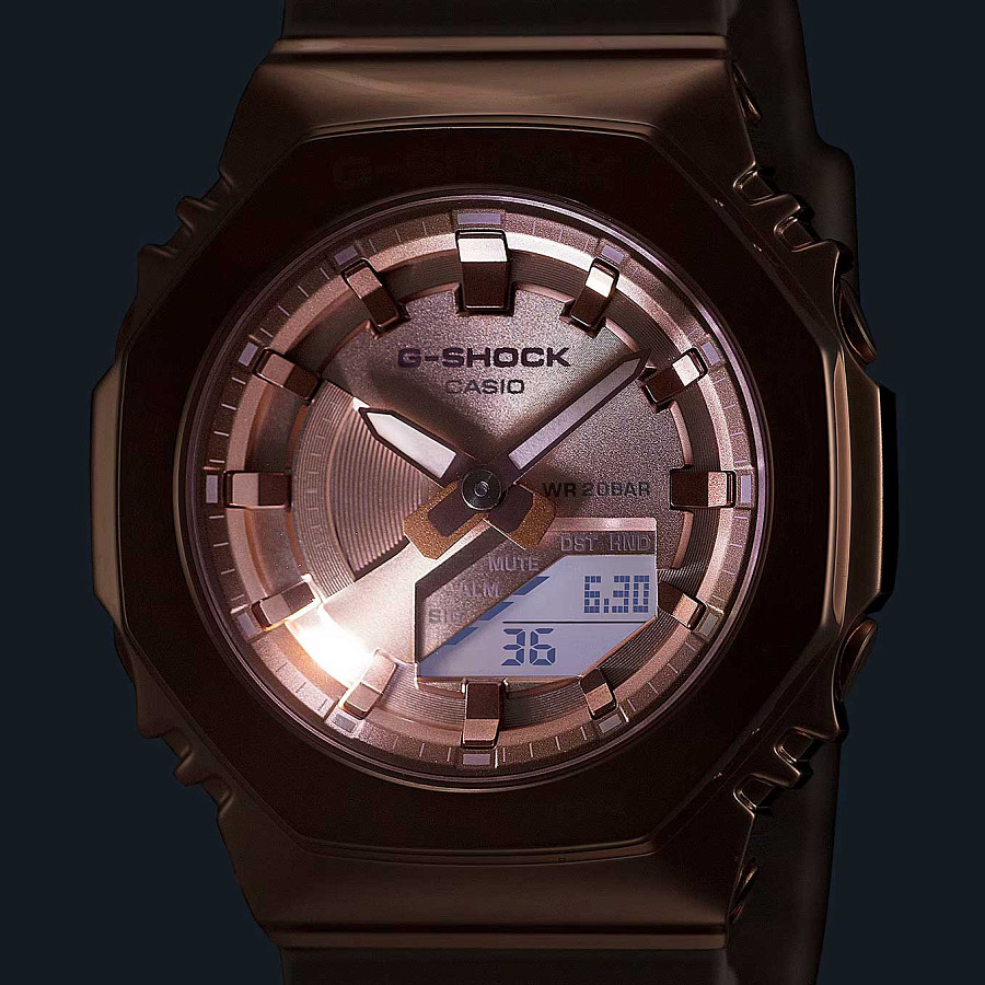 Часы Casio G-Shock GM-S2100PG-4ADR (GM-S2100PG-4A) — женские, бежевый