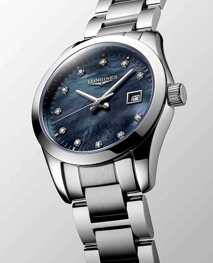 Часы Longines Conquest Classic L2.286.4.88.6 — перламутровый, сталь