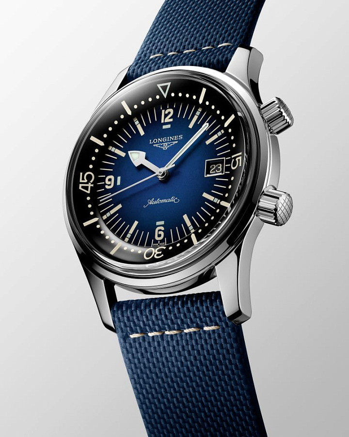 Часы Longines Legend Diver Watch L3.774.4.90.2 — сталь металл, Швейцария