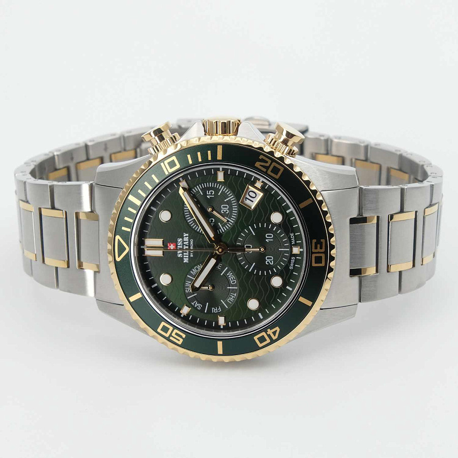 Часы Swiss Military by Chrono XL Chronograph SM34101.05 — кварцевые, металл сталь