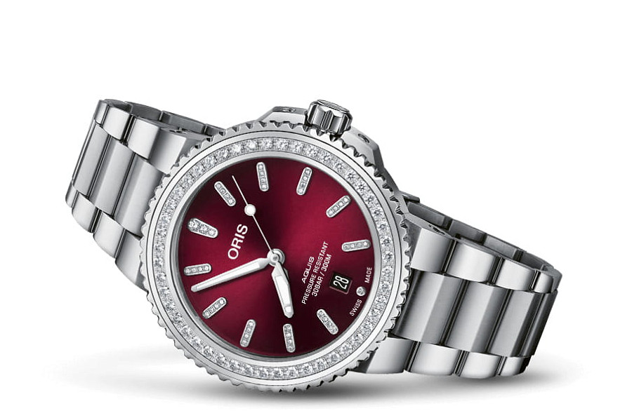 Часы Oris Aquis Date Diamonds 01 733 7766 4998-07 8 22 05PEB — механические, металл сталь