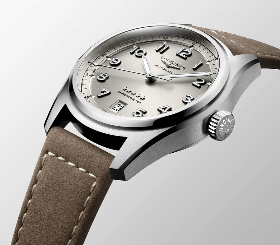 Часы Longines Spirit L3.410.4.63.2 — механические, сталь