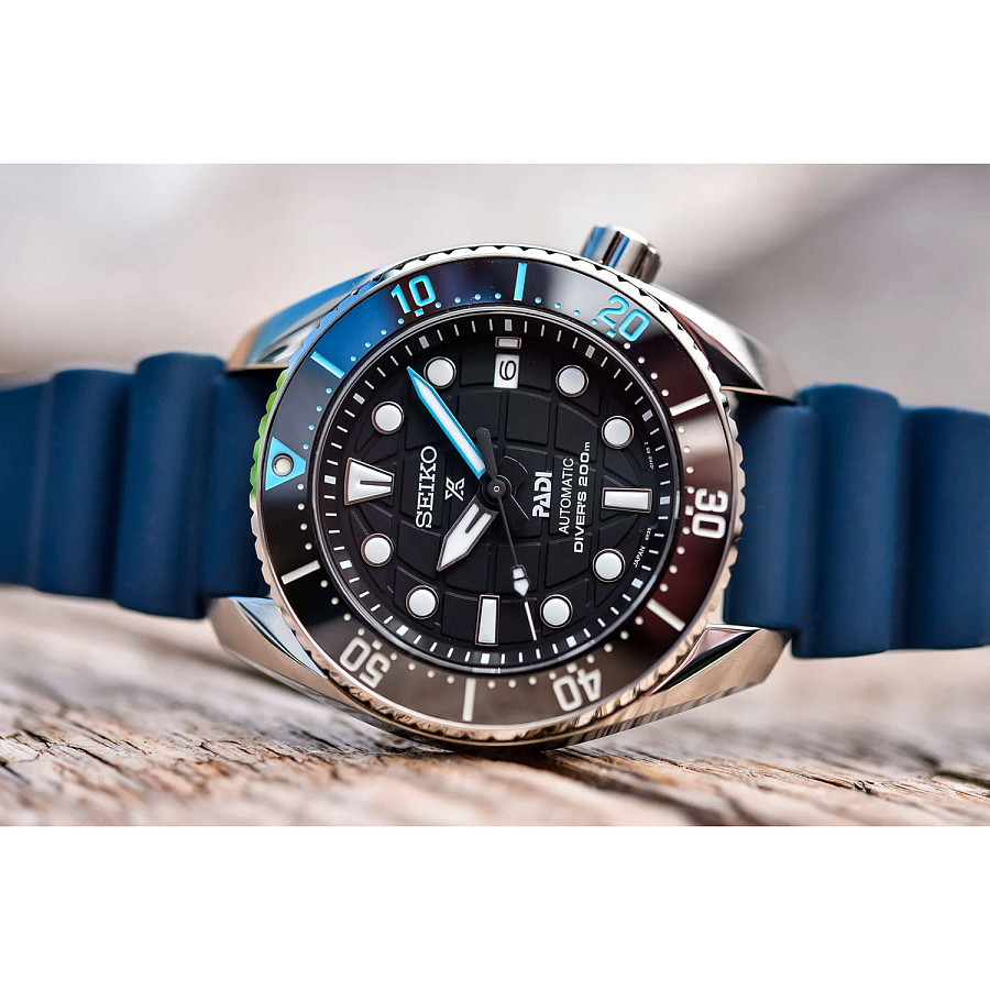 Часы Seiko Prospex SPB325J1 — мужские, каучук
