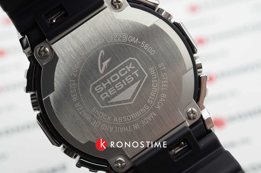 Часы Casio G-Shock GM-5600-1 — сталь металл пластик, мужские, Япония