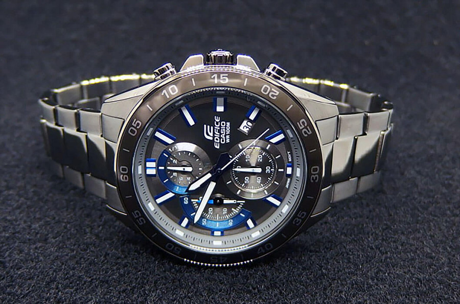Часы Casio Edifice EFV-550GY-8A — мужские, сталь с ip покрытием