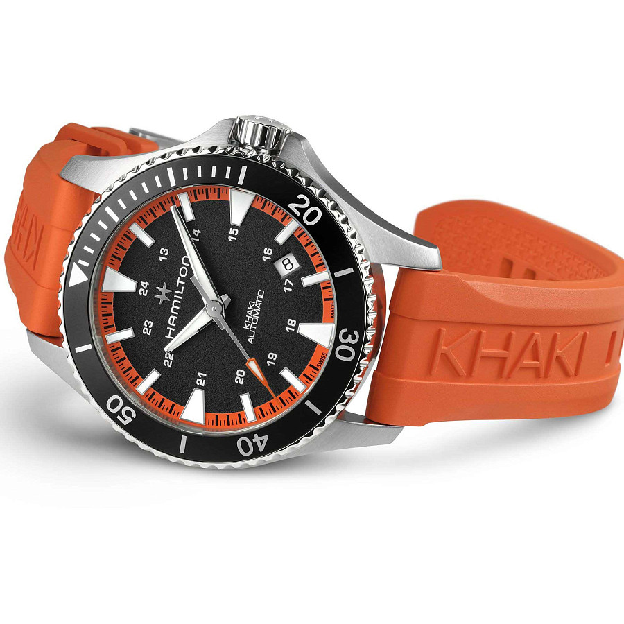 Часы Hamilton Khaki Navy Scuba Auto H82395331 — черный, сталь