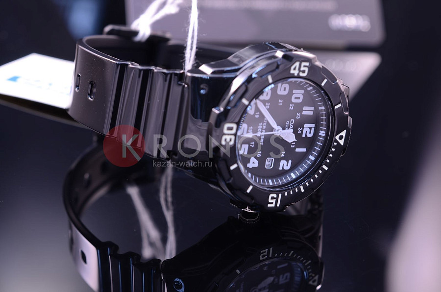 Часы Casio Collection LRW-200H-1BVDF (LRW-200H-1B) — пластик, Япония