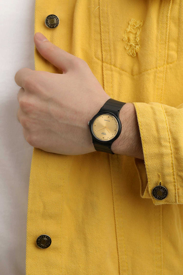 Часы Casio Collection MQ-76-9ALDF (MQ-76-9AL) — пластик, Япония