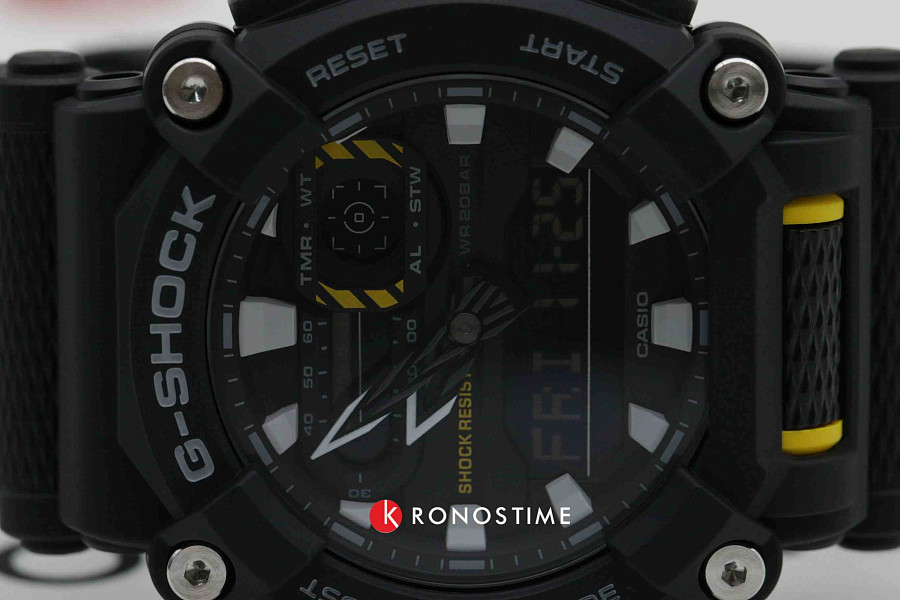 Часы Casio G-Shock GA-900-1ADR (GA-900-1A) — Япония, мужские