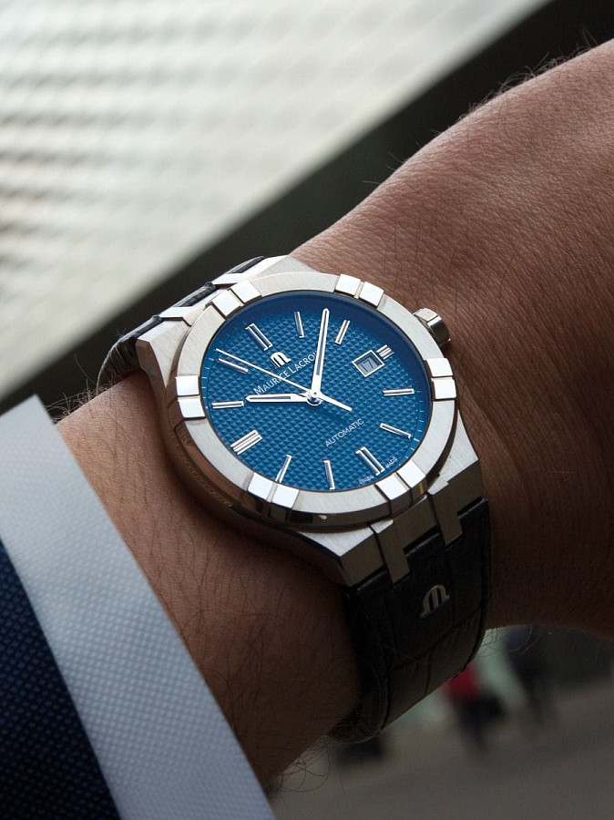 Часы Maurice Lacroix Aikon Automatic AI6008-SS002-430-2 — артикул AI6008-SS002-430-2, мужские