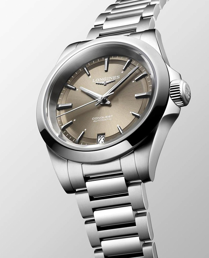 Часы Longines Conquest L3.430.4.62.6 — сталь металл, Швейцария