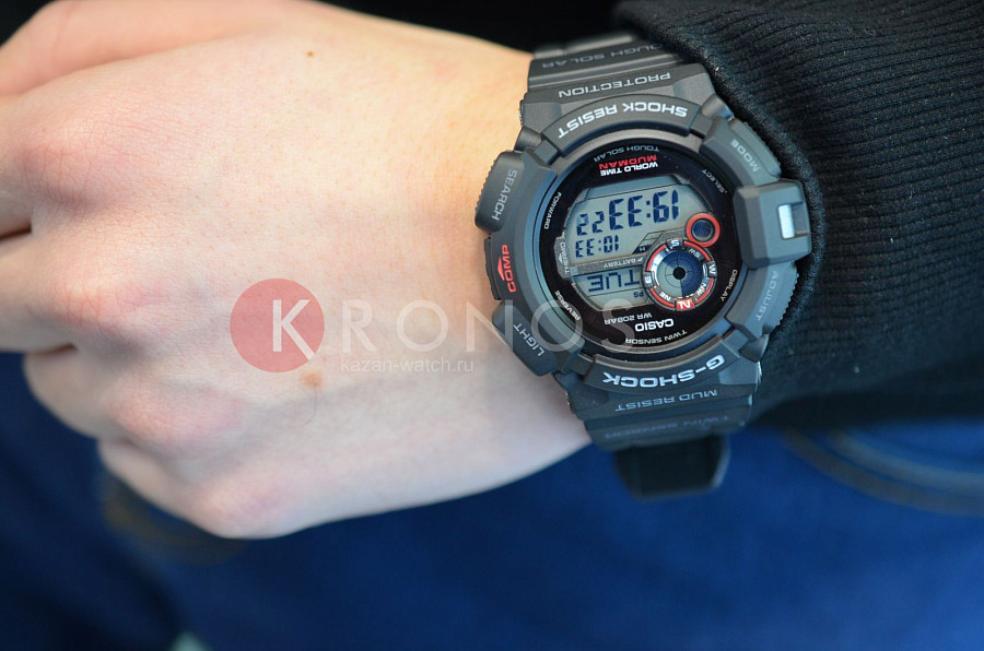 Часы Casio G-Shock G-9300-1 — черный, пластик