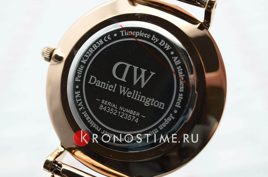 Часы Daniel Wellington Petite Melrose DW00100161 — черный, металл сталь
