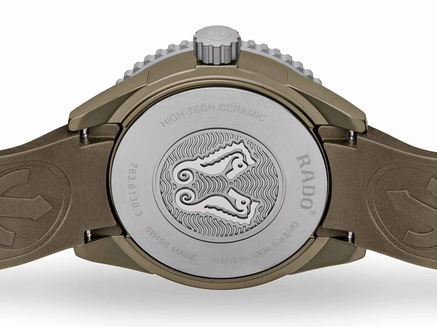 Часы Rado Captain Cook High-Tech Ceramic Diver R32130318 — керамика, Швейцария