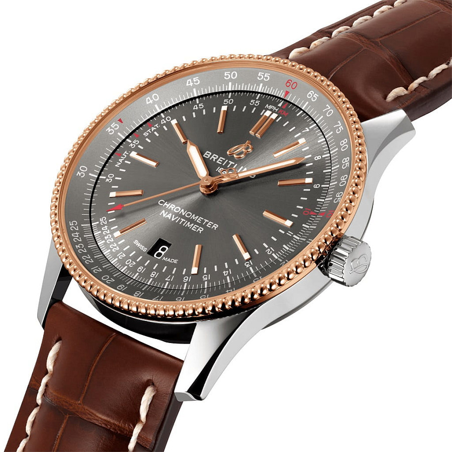 Часы Breitling Navitimer Automatic 41 U17326121M1P1 — механические, сталь металл золото